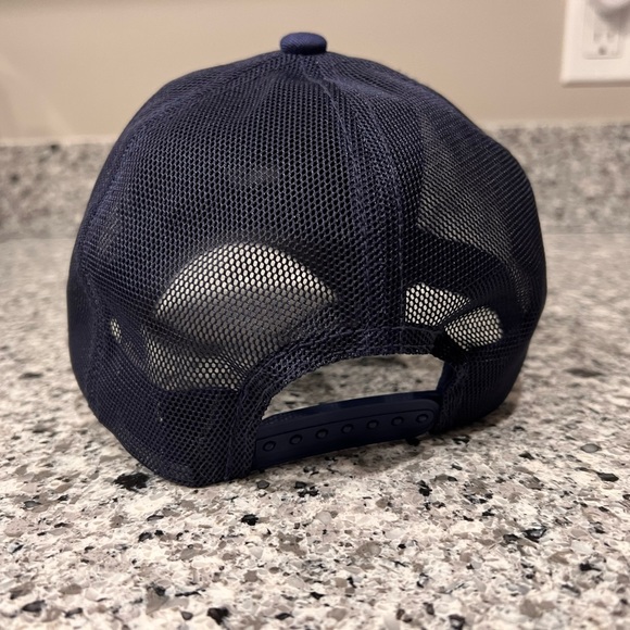 Vineyard Vines SnapBack hat - blue - Picture 3 of 3